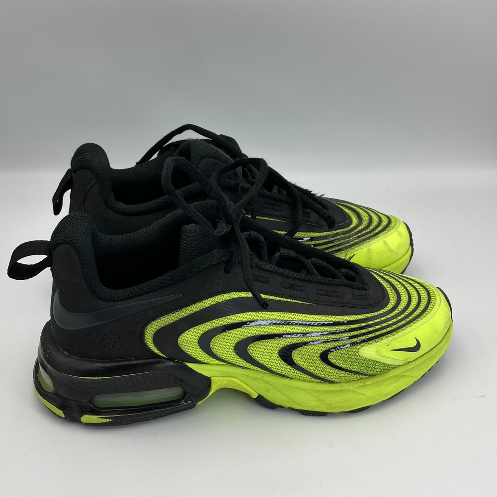Nike Air Max TW Volt Black Sneakers IF2622-700 Youth Size 6Y Mens 6 Womens 7.5